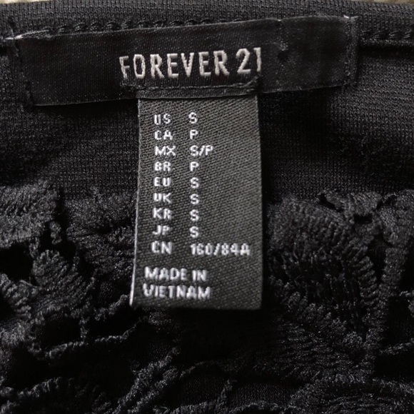 Forever 21 Black Crochet Square Neck Sleeveless Crop Top - Picture 6 of 6